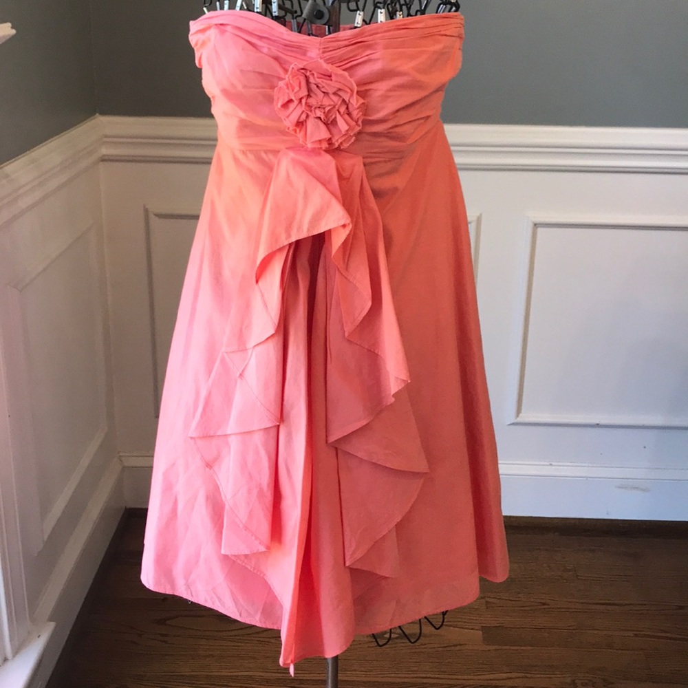 ⭐️ 3/$15: J. Crew Strapless Dress